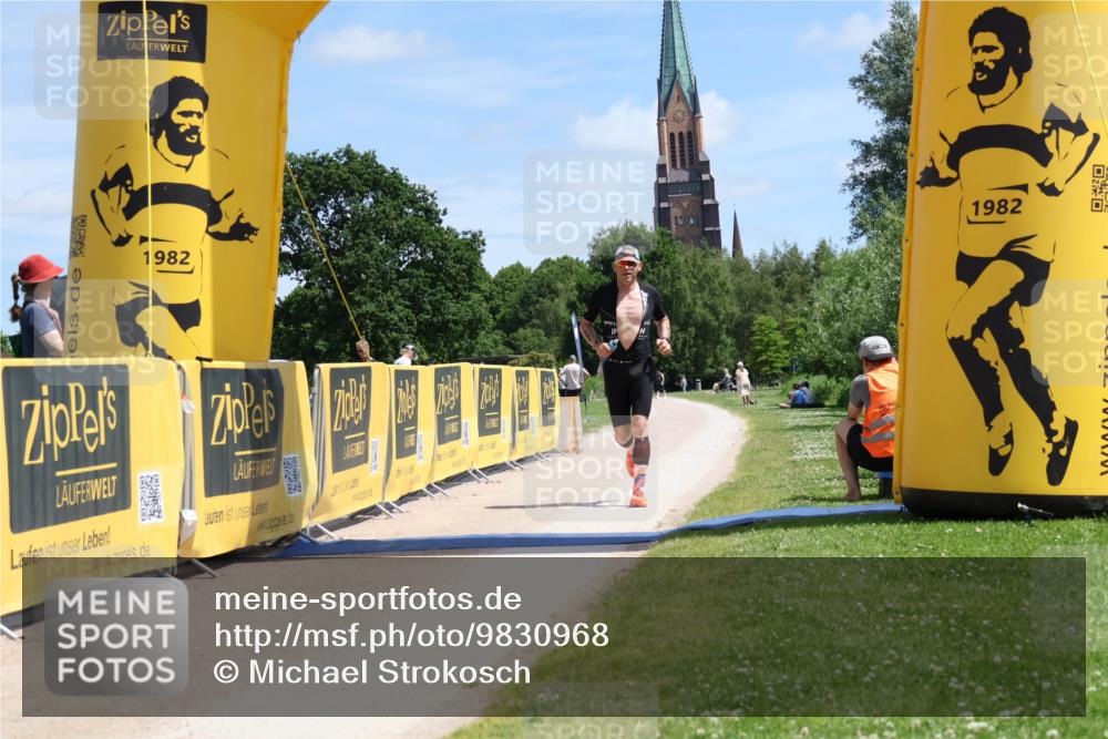 21.06.2026 - Viking Triathlon Michael Strokosch http://msf.ph/oto/9830968 21.06.2026 12:57:13 Laufen 131 meine-sportfotos.de