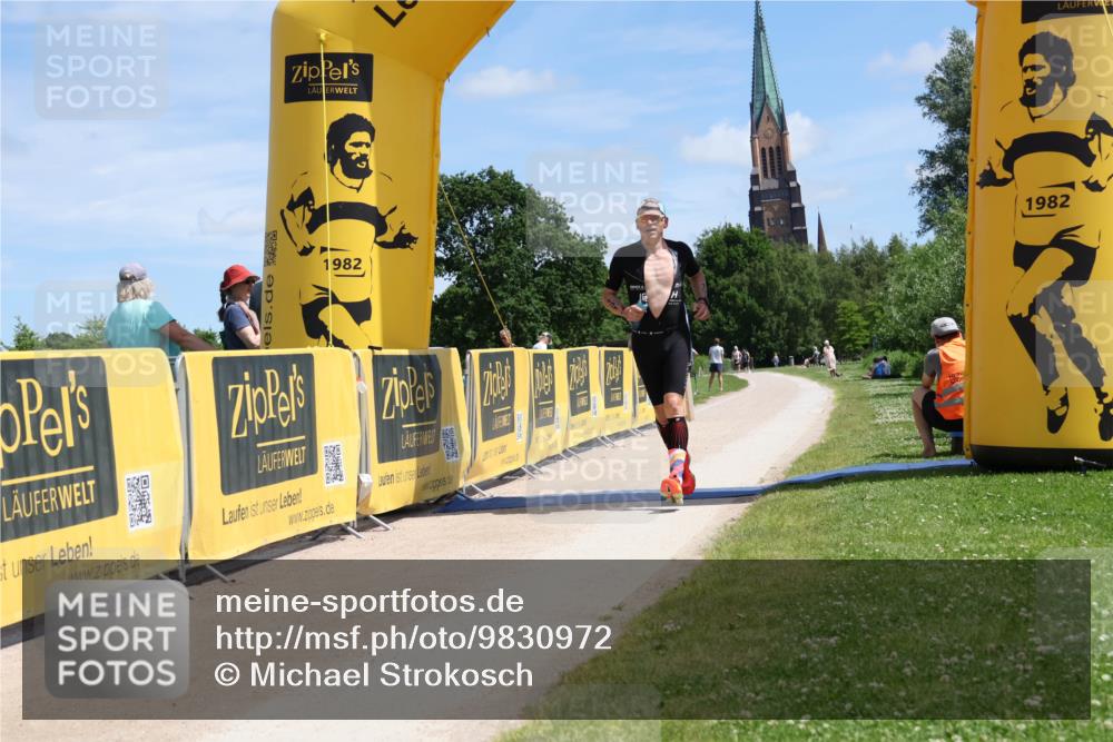 21.06.2026 - Viking Triathlon Michael Strokosch http://msf.ph/oto/9830972 21.06.2026 12:57:14 Laufen 131 meine-sportfotos.de
