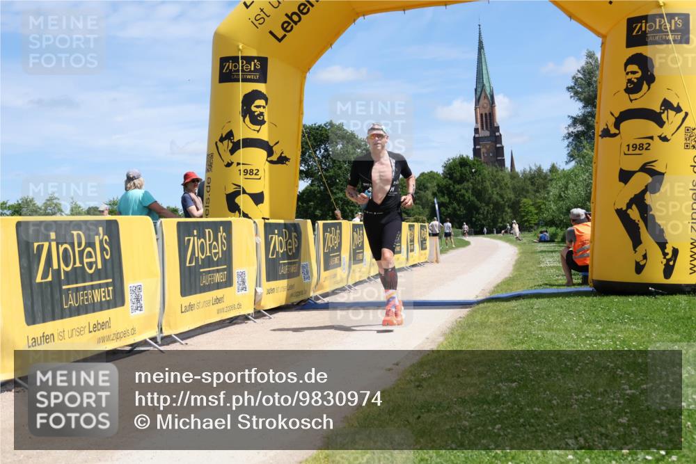 21.06.2026 - Viking Triathlon Michael Strokosch http://msf.ph/oto/9830974 21.06.2026 12:57:15 Laufen 131 meine-sportfotos.de