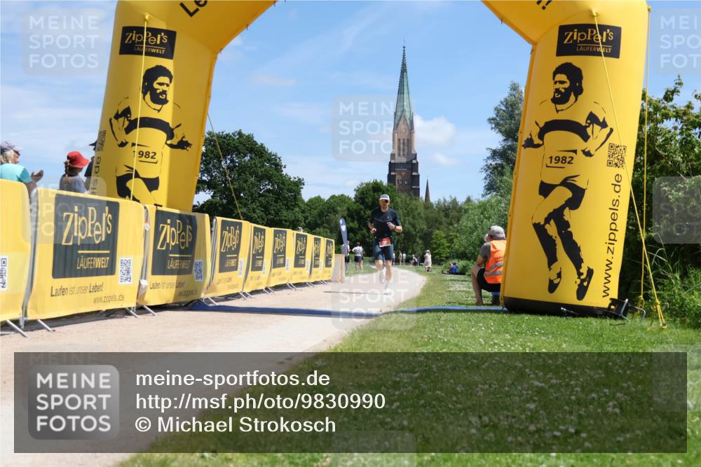 21.06.2026 - Viking Triathlon Michael Strokosch http://msf.ph/oto/9830990 21.06.2026 12:59:10 Laufen 221 meine-sportfotos.de