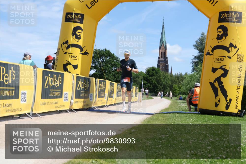 21.06.2026 - Viking Triathlon Michael Strokosch http://msf.ph/oto/9830993 21.06.2026 12:59:12 Laufen 221 meine-sportfotos.de