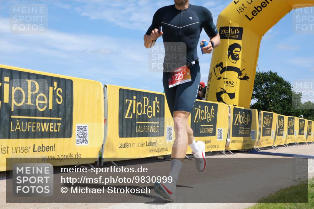 21.06.2026 - Viking Triathlon Michael Strokosch http://msf.ph/oto/9830999 21.06.2026 12:59:14 Laufen 221 meine-sportfotos.de