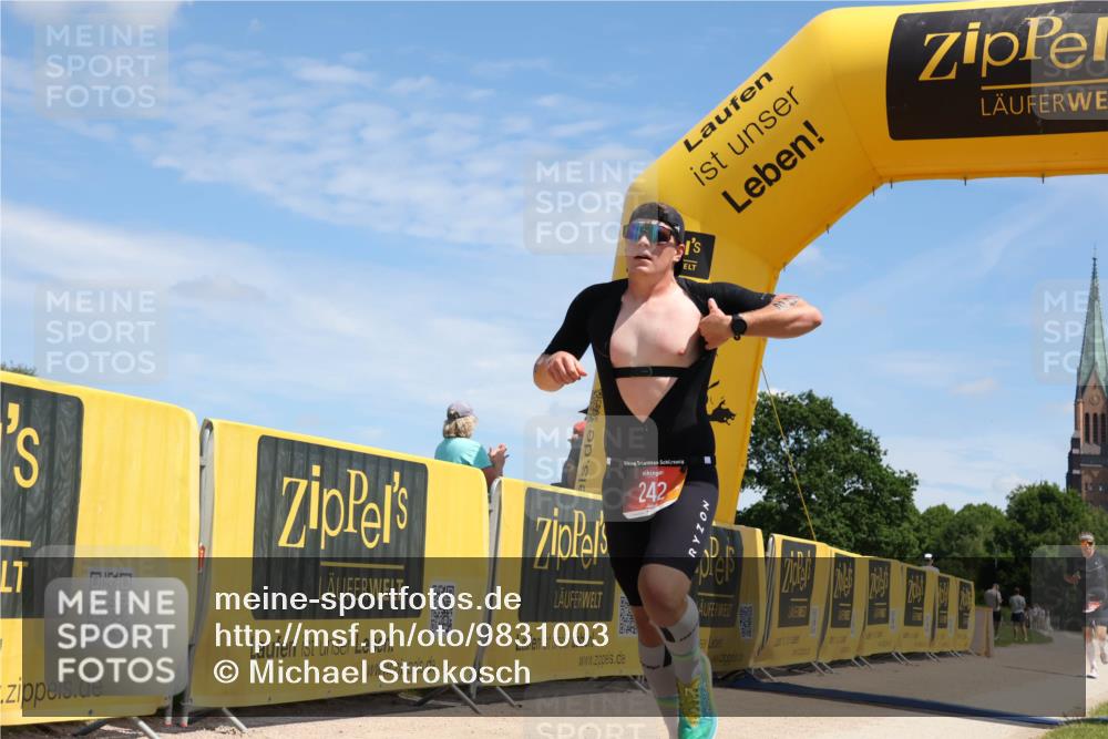 21.06.2026 - Viking Triathlon Michael Strokosch http://msf.ph/oto/9831003 21.06.2026 12:59:51 Laufen 242, 551 meine-sportfotos.de