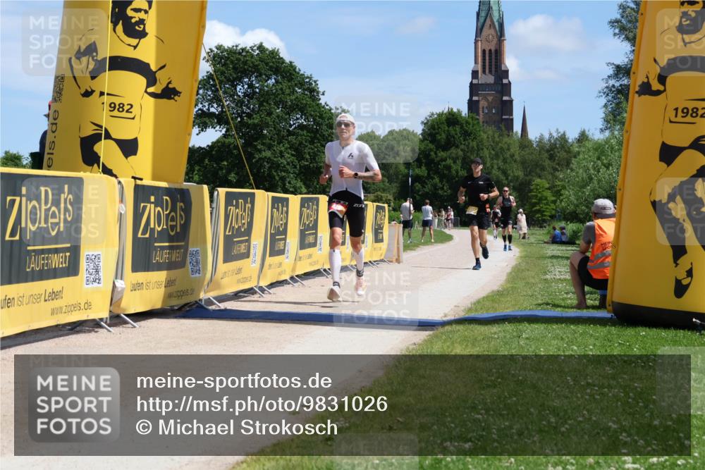 21.06.2026 - Viking Triathlon Michael Strokosch http://msf.ph/oto/9831026 21.06.2026 13:00:47 Laufen 425, 604 meine-sportfotos.de