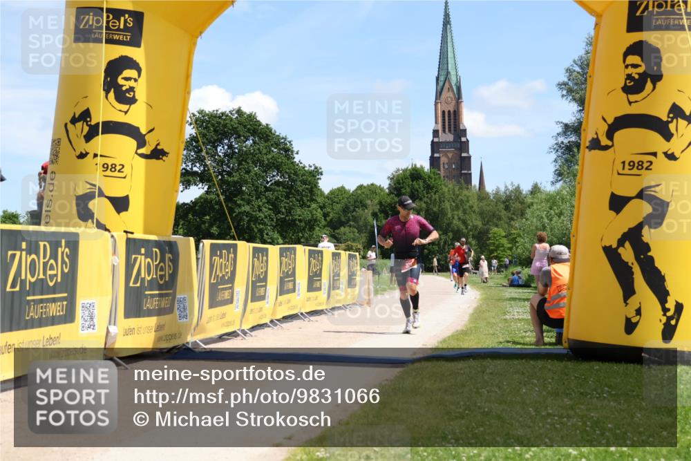 21.06.2026 - Viking Triathlon Michael Strokosch http://msf.ph/oto/9831066 21.06.2026 13:01:20 Laufen 328, 568 meine-sportfotos.de