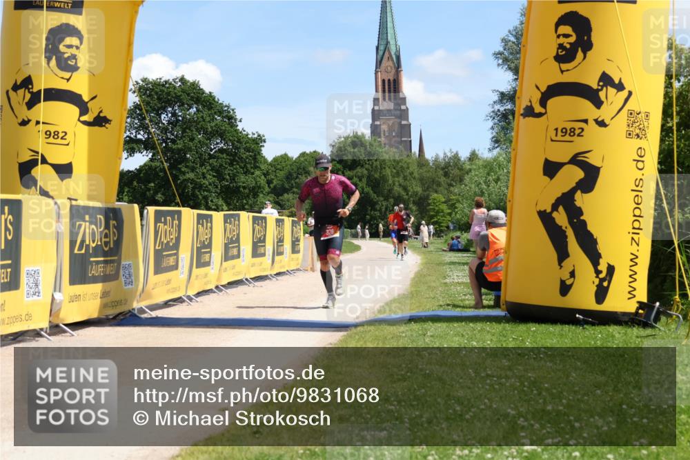 21.06.2026 - Viking Triathlon Michael Strokosch http://msf.ph/oto/9831068 21.06.2026 13:01:21 Laufen 328, 568 meine-sportfotos.de