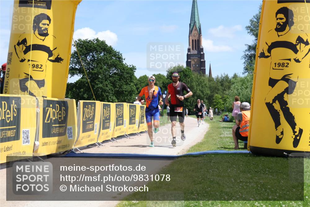 21.06.2026 - Viking Triathlon Michael Strokosch http://msf.ph/oto/9831078 21.06.2026 13:01:28 Laufen 200, 328, 537 meine-sportfotos.de