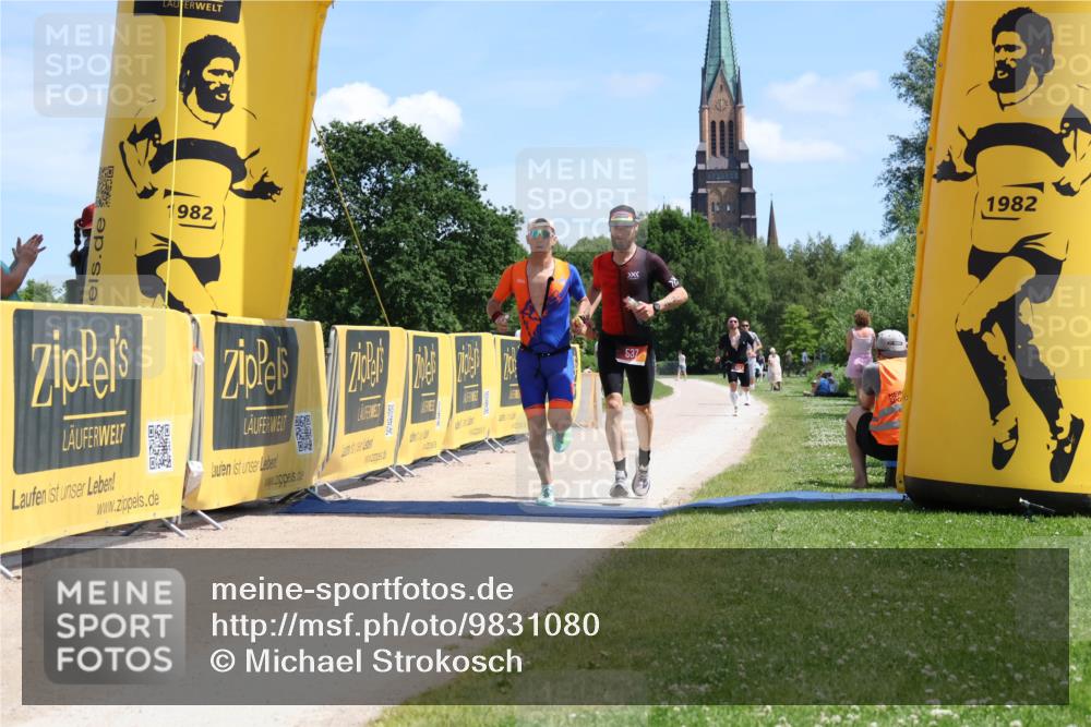 21.06.2026 - Viking Triathlon Michael Strokosch http://msf.ph/oto/9831080 21.06.2026 13:01:29 Laufen 200, 328, 537 meine-sportfotos.de