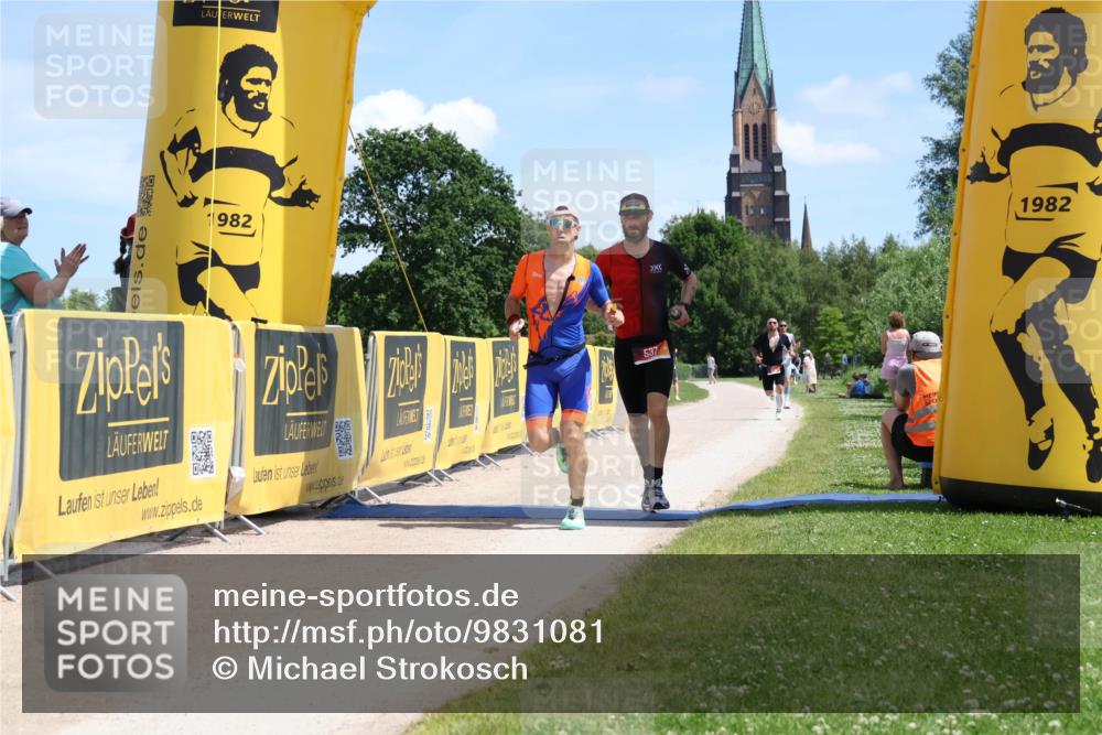 21.06.2026 - Viking Triathlon Michael Strokosch http://msf.ph/oto/9831081 21.06.2026 13:01:29 Laufen 200, 328, 537 meine-sportfotos.de