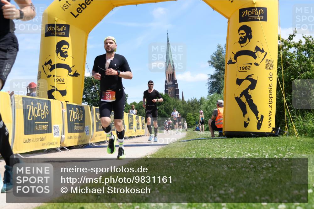 21.06.2026 - Viking Triathlon Michael Strokosch http://msf.ph/oto/9831161 21.06.2026 13:02:52 Laufen 82, 311, 391, 453, 648 meine-sportfotos.de
