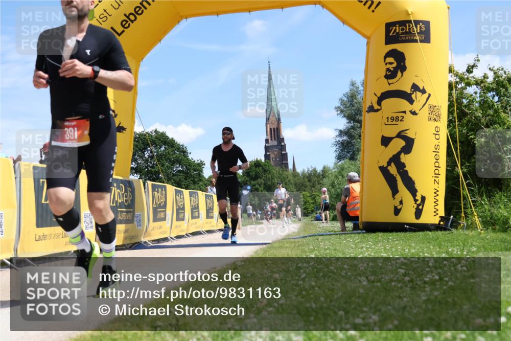 21.06.2026 - Viking Triathlon Michael Strokosch http://msf.ph/oto/9831163 21.06.2026 13:02:53 Laufen 82, 170, 311, 391, 453, 648 meine-sportfotos.de