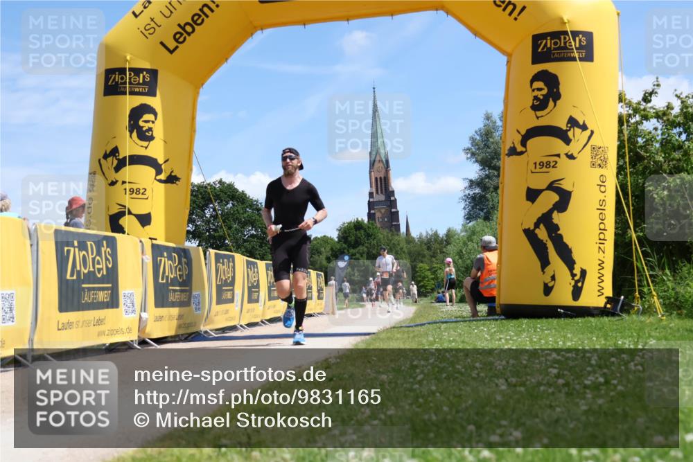 21.06.2026 - Viking Triathlon Michael Strokosch http://msf.ph/oto/9831165 21.06.2026 13:02:54 Laufen 82, 170, 311, 391, 453, 648 meine-sportfotos.de