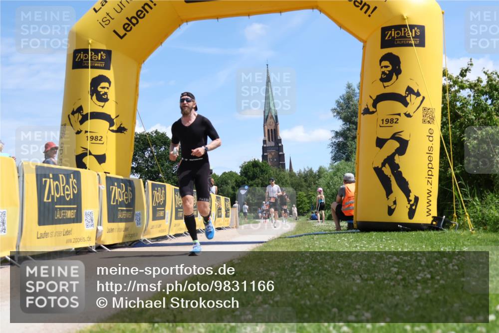 21.06.2026 - Viking Triathlon Michael Strokosch http://msf.ph/oto/9831166 21.06.2026 13:02:54 Laufen 82, 170, 311, 391, 453, 648 meine-sportfotos.de