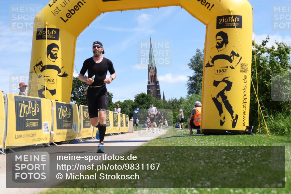 21.06.2026 - Viking Triathlon Michael Strokosch http://msf.ph/oto/9831167 21.06.2026 13:02:54 Laufen 82, 170, 311, 391, 453, 648 meine-sportfotos.de