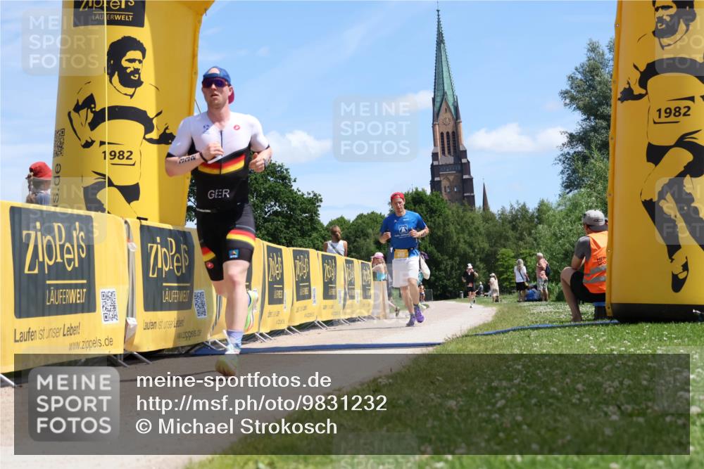 21.06.2026 - Viking Triathlon Michael Strokosch http://msf.ph/oto/9831232 21.06.2026 13:03:22 Laufen 332, 440, 668 meine-sportfotos.de