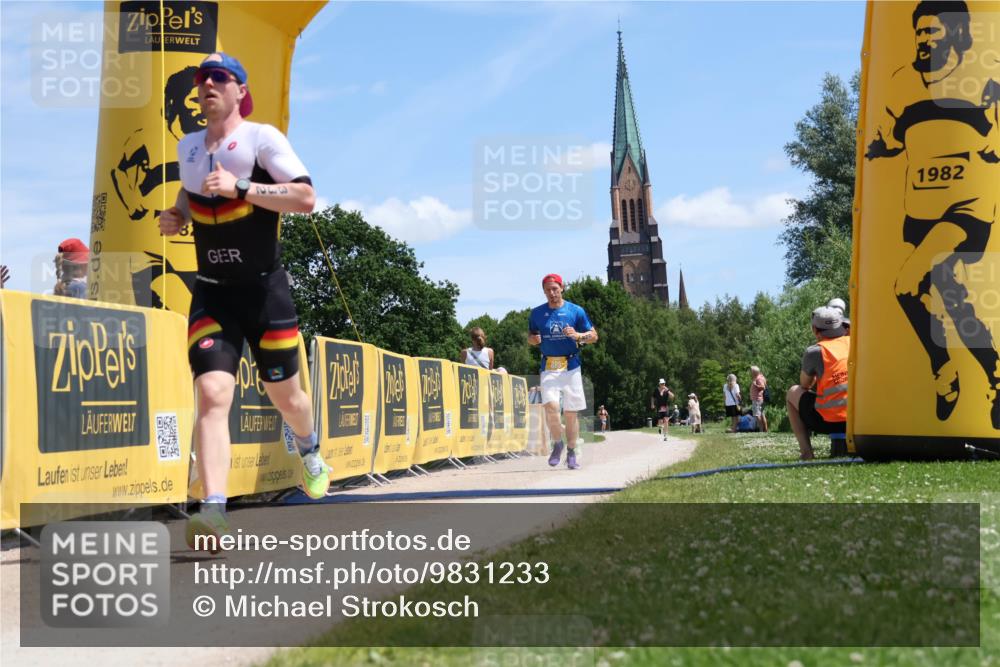 21.06.2026 - Viking Triathlon Michael Strokosch http://msf.ph/oto/9831233 21.06.2026 13:03:23 Laufen 332, 440, 668 meine-sportfotos.de