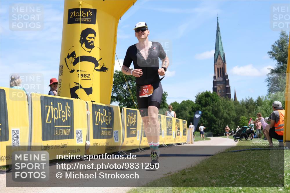 21.06.2026 - Viking Triathlon Michael Strokosch http://msf.ph/oto/9831250 21.06.2026 13:03:37 Laufen 214 meine-sportfotos.de