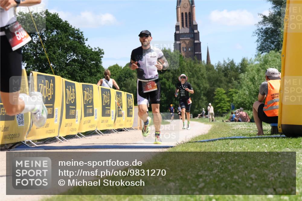 21.06.2026 - Viking Triathlon Michael Strokosch http://msf.ph/oto/9831270 21.06.2026 13:04:08 Laufen 86, 171, 508 meine-sportfotos.de