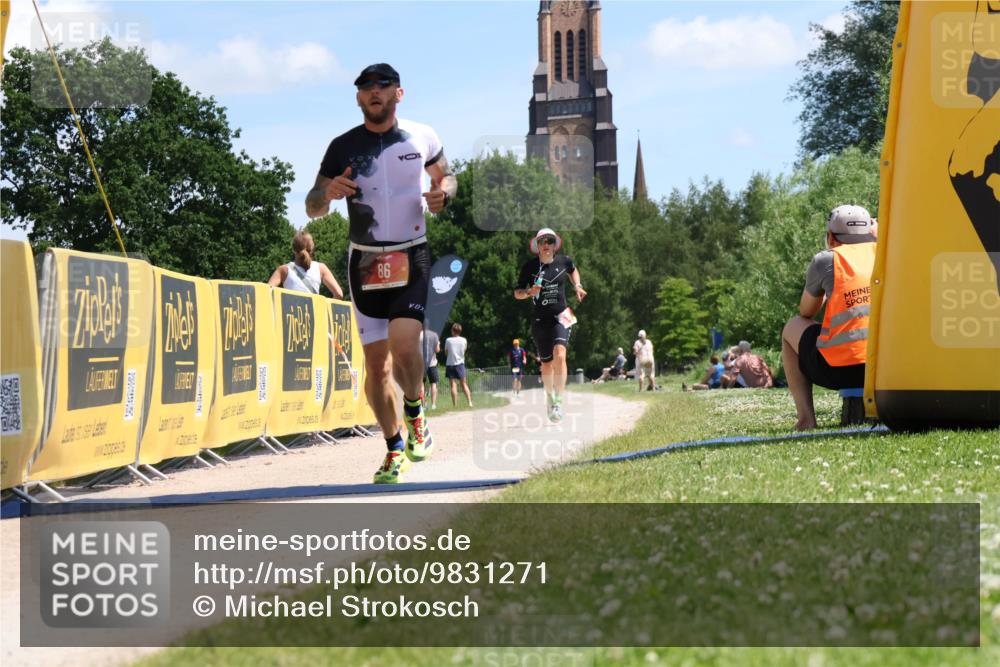 21.06.2026 - Viking Triathlon Michael Strokosch http://msf.ph/oto/9831271 21.06.2026 13:04:08 Laufen 86, 171, 508 meine-sportfotos.de