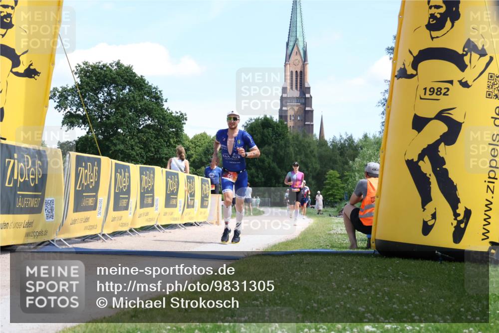 21.06.2026 - Viking Triathlon Michael Strokosch http://msf.ph/oto/9831305 21.06.2026 13:06:43 Laufen 441 meine-sportfotos.de