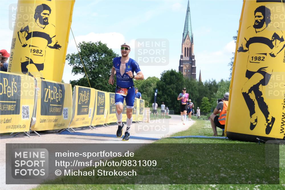 21.06.2026 - Viking Triathlon Michael Strokosch http://msf.ph/oto/9831309 21.06.2026 13:06:44 Laufen 441 meine-sportfotos.de