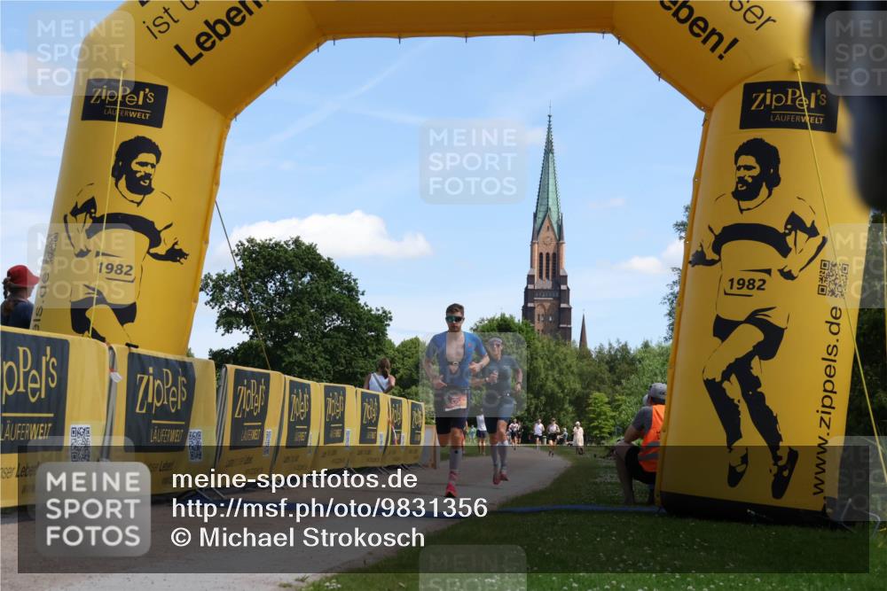 21.06.2026 - Viking Triathlon Michael Strokosch http://msf.ph/oto/9831356 21.06.2026 13:07:13 Laufen 100, 472, 575, 576 meine-sportfotos.de