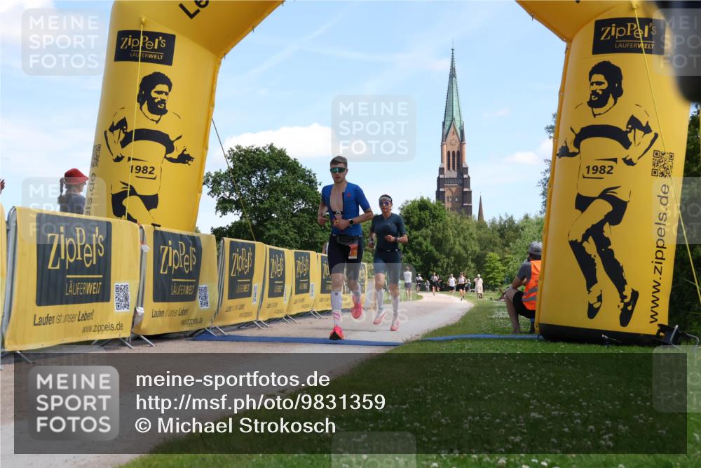 21.06.2026 - Viking Triathlon Michael Strokosch http://msf.ph/oto/9831359 21.06.2026 13:07:14 Laufen 100, 575, 576 meine-sportfotos.de