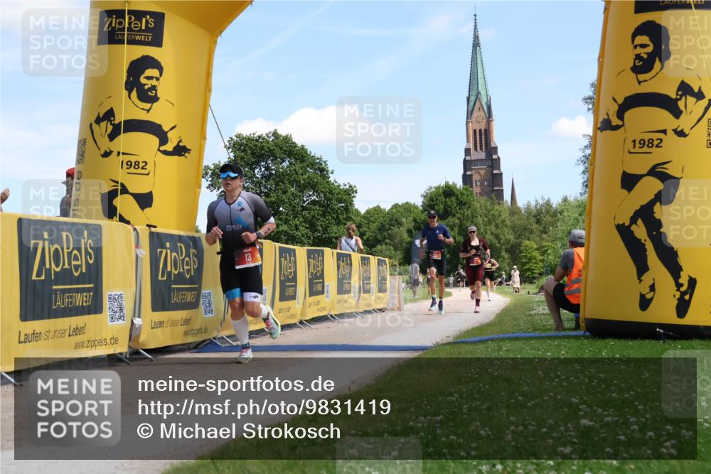 21.06.2026 - Viking Triathlon Michael Strokosch http://msf.ph/oto/9831419 21.06.2026 13:07:55 Laufen 13, 17, 205, 256, 442 meine-sportfotos.de