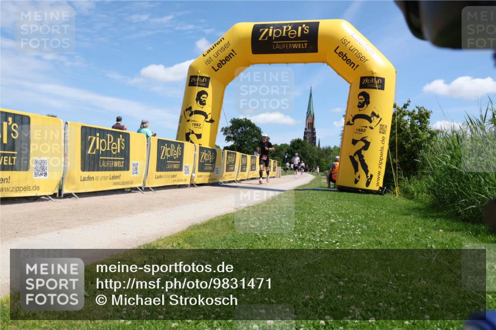 21.06.2026 - Viking Triathlon Michael Strokosch http://msf.ph/oto/9831471 21.06.2026 13:09:11 Laufen 42, 364 meine-sportfotos.de