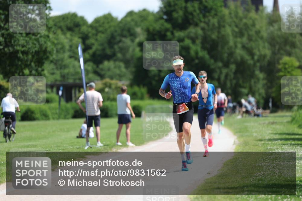 21.06.2026 - Viking Triathlon Michael Strokosch http://msf.ph/oto/9831562 21.06.2026 12:36:55 Laufen 371, 575 meine-sportfotos.de