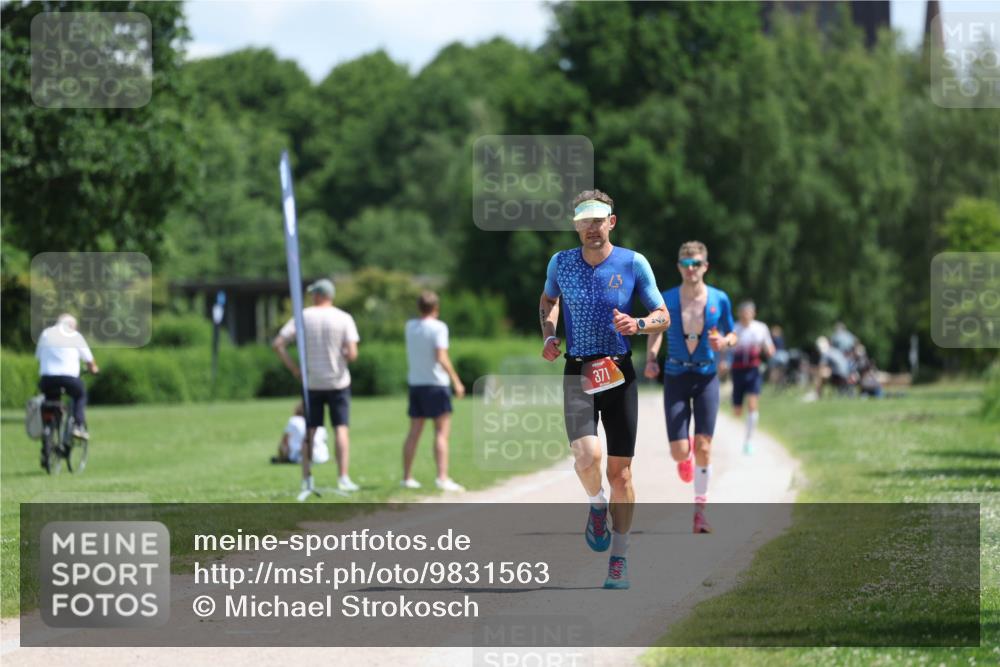 21.06.2026 - Viking Triathlon Michael Strokosch http://msf.ph/oto/9831563 21.06.2026 12:36:55 Laufen 371, 575 meine-sportfotos.de
