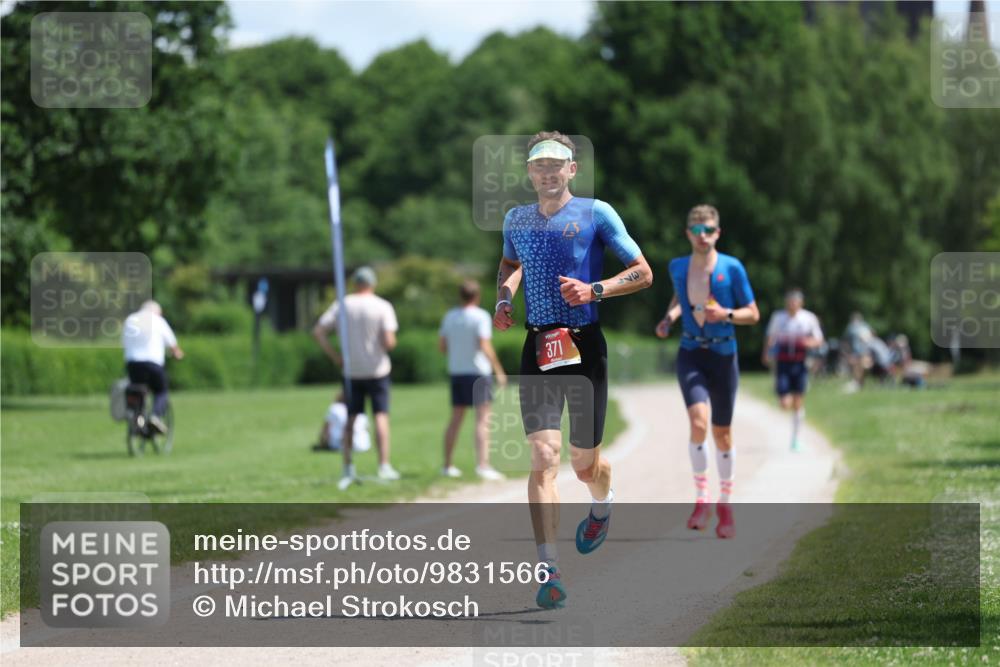 21.06.2026 - Viking Triathlon Michael Strokosch http://msf.ph/oto/9831566 21.06.2026 12:36:56 Laufen 371, 575 meine-sportfotos.de