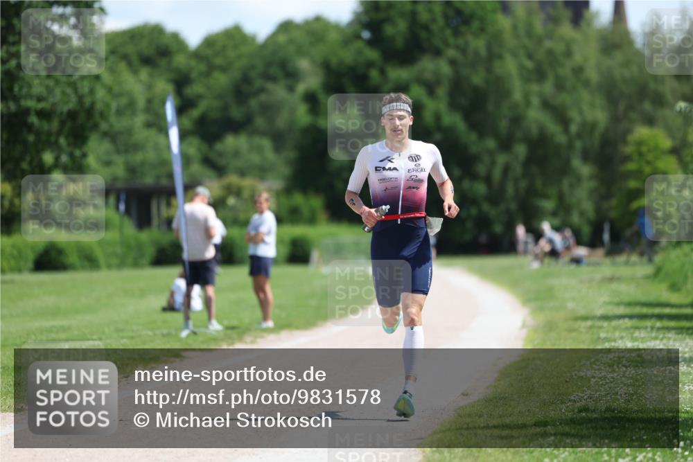 21.06.2026 - Viking Triathlon Michael Strokosch http://msf.ph/oto/9831578 21.06.2026 12:37:05 Laufen 31, 575 meine-sportfotos.de