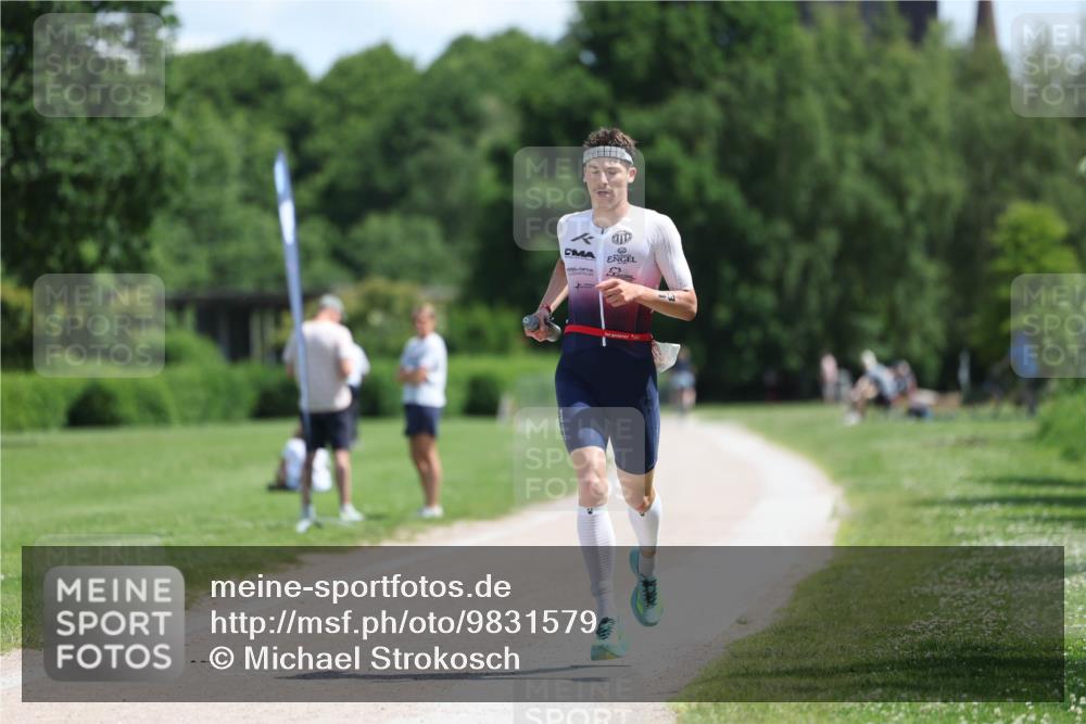 21.06.2026 - Viking Triathlon Michael Strokosch http://msf.ph/oto/9831579 21.06.2026 12:37:06 Laufen 31 meine-sportfotos.de