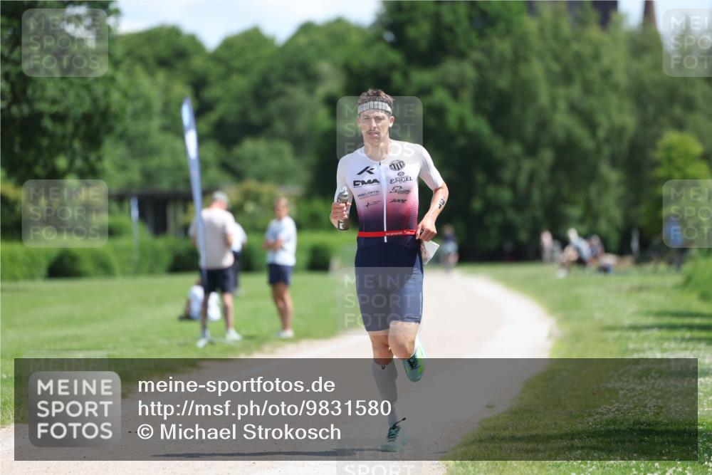 21.06.2026 - Viking Triathlon Michael Strokosch http://msf.ph/oto/9831580 21.06.2026 12:37:06 Laufen 31 meine-sportfotos.de