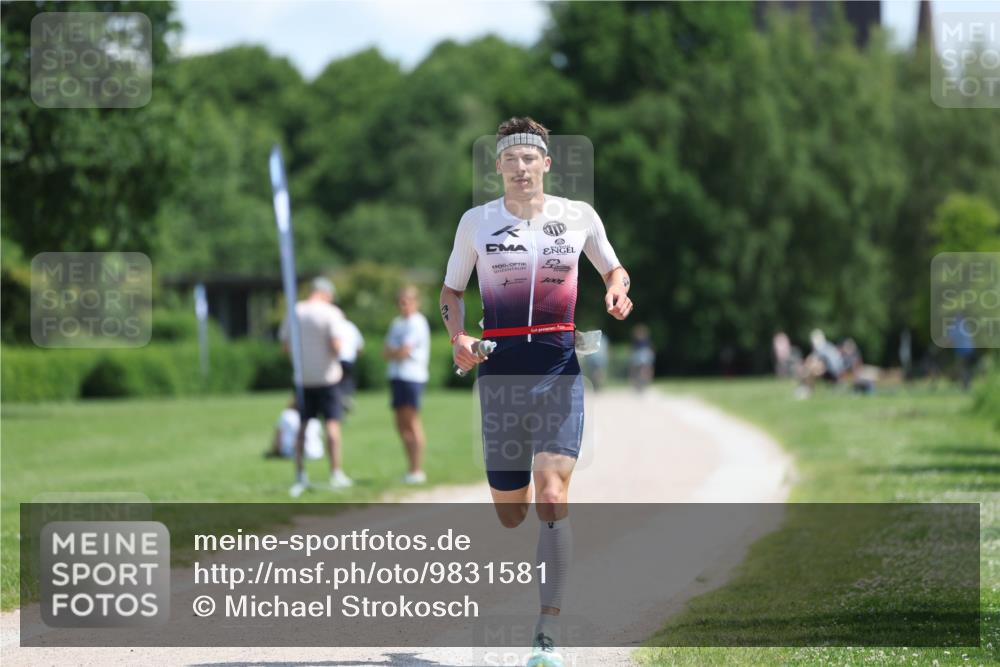 21.06.2026 - Viking Triathlon Michael Strokosch http://msf.ph/oto/9831581 21.06.2026 12:37:06 Laufen 31 meine-sportfotos.de