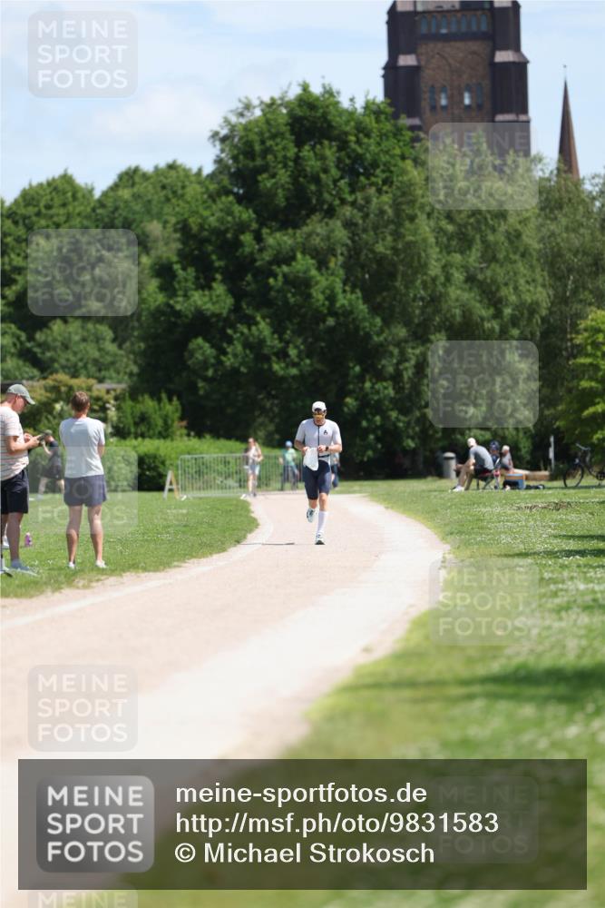21.06.2026 - Viking Triathlon Michael Strokosch http://msf.ph/oto/9831583 21.06.2026 12:40:54 Laufen  meine-sportfotos.de