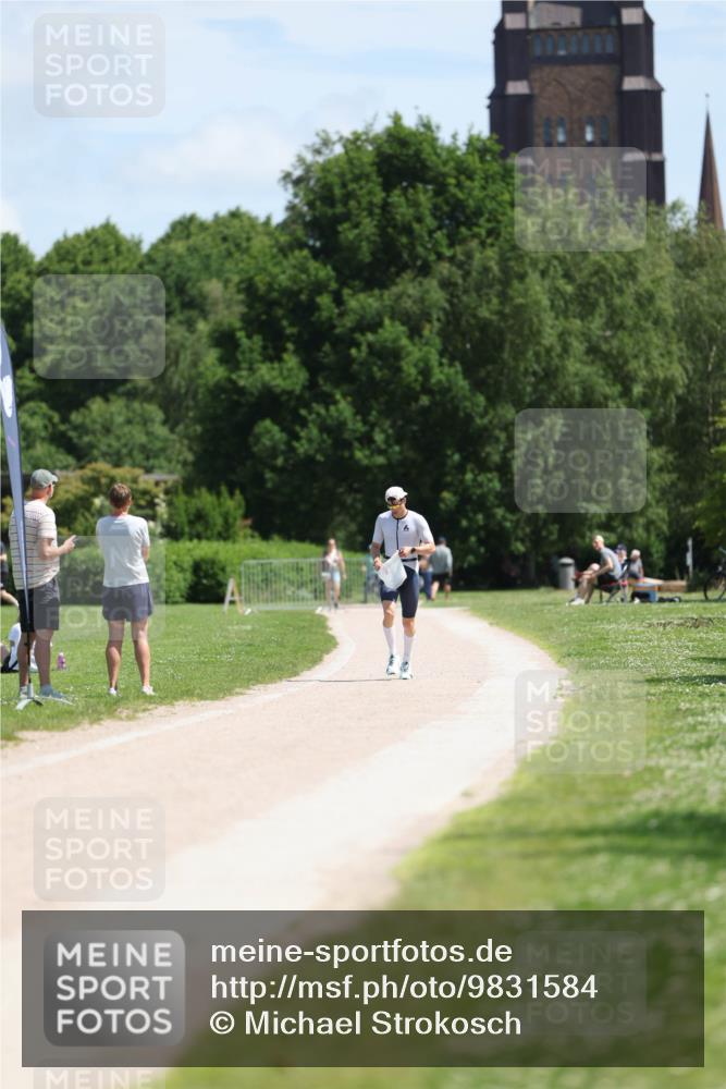 21.06.2026 - Viking Triathlon Michael Strokosch http://msf.ph/oto/9831584 21.06.2026 12:40:56 Laufen  meine-sportfotos.de