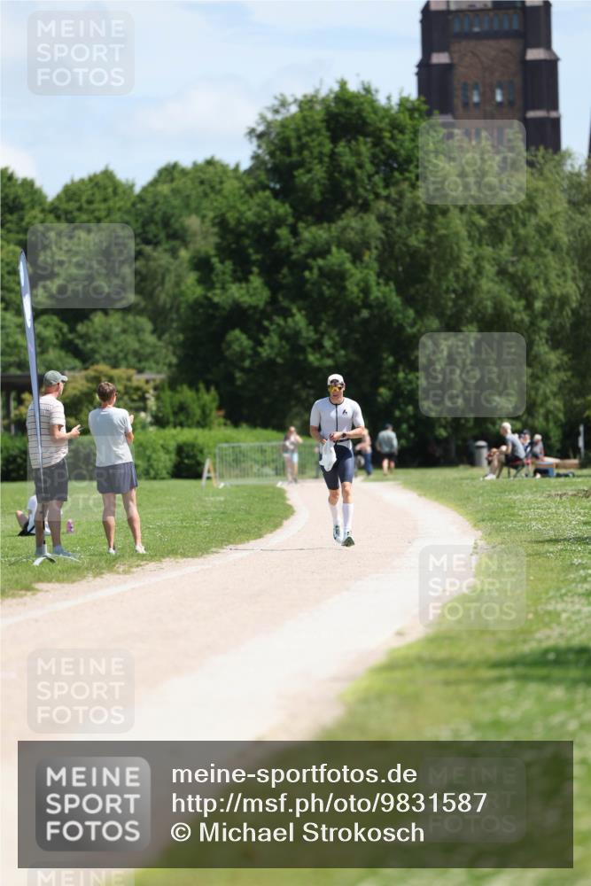 21.06.2026 - Viking Triathlon Michael Strokosch http://msf.ph/oto/9831587 21.06.2026 12:40:57 Laufen  meine-sportfotos.de