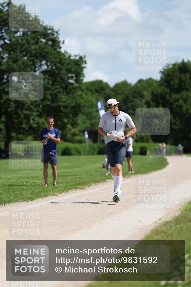 21.06.2026 - Viking Triathlon Michael Strokosch http://msf.ph/oto/9831592 21.06.2026 12:41:05 Laufen 548 meine-sportfotos.de