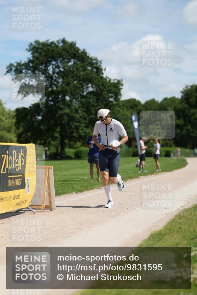 21.06.2026 - Viking Triathlon Michael Strokosch http://msf.ph/oto/9831595 21.06.2026 12:41:06 Laufen 548 meine-sportfotos.de