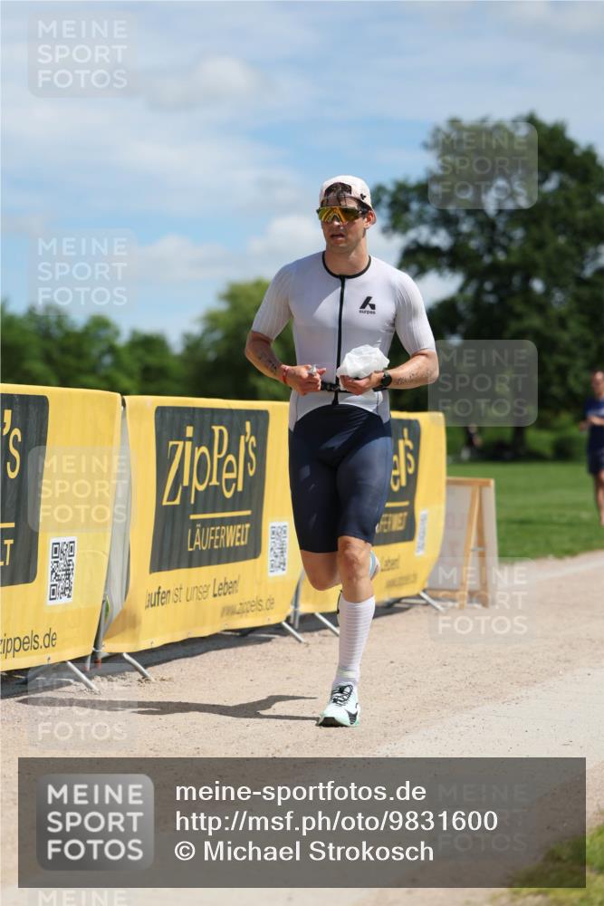 21.06.2026 - Viking Triathlon Michael Strokosch http://msf.ph/oto/9831600 21.06.2026 12:41:08 Laufen 548 meine-sportfotos.de