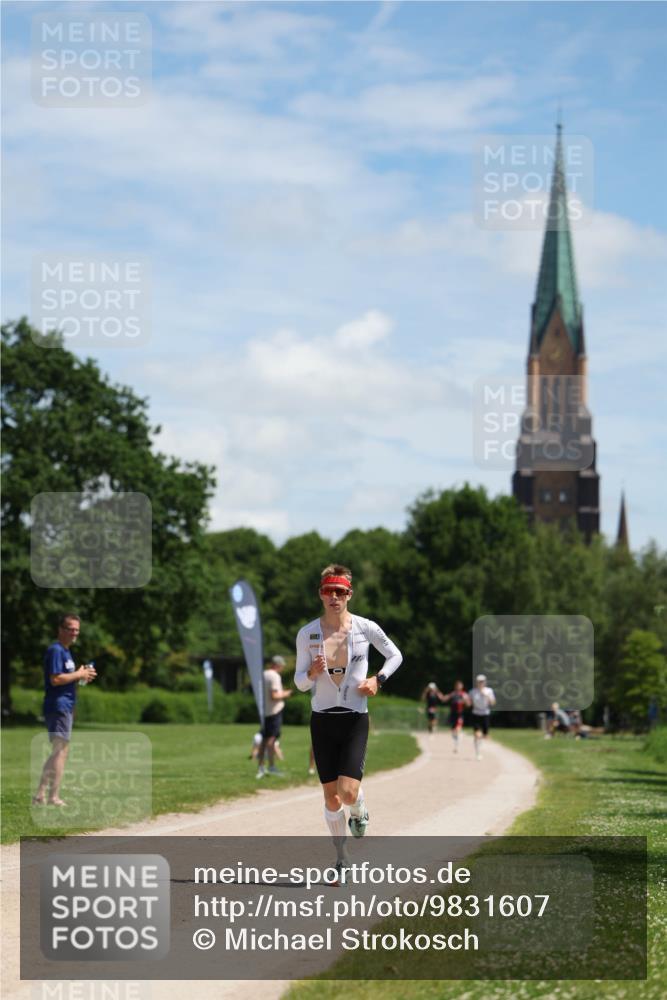 21.06.2026 - Viking Triathlon Michael Strokosch http://msf.ph/oto/9831607 21.06.2026 12:42:15 Laufen 8 meine-sportfotos.de
