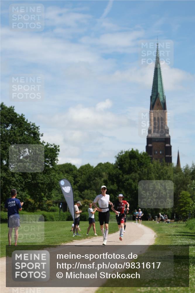 21.06.2026 - Viking Triathlon Michael Strokosch http://msf.ph/oto/9831617 21.06.2026 12:42:25 Laufen 65, 270 meine-sportfotos.de