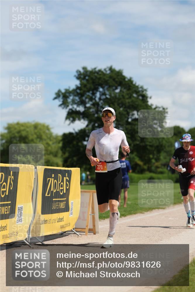 21.06.2026 - Viking Triathlon Michael Strokosch http://msf.ph/oto/9831626 21.06.2026 12:42:30 Laufen 65, 270, 280 meine-sportfotos.de
