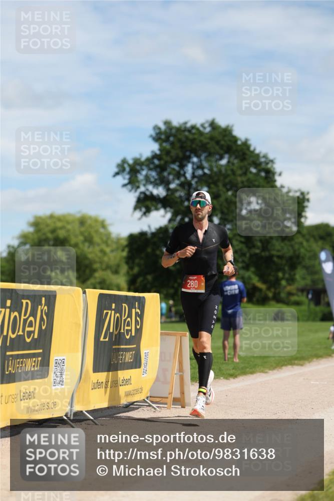 21.06.2026 - Viking Triathlon Michael Strokosch http://msf.ph/oto/9831638 21.06.2026 12:42:36 Laufen 103, 280 meine-sportfotos.de