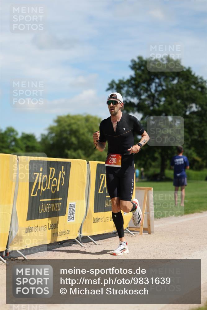 21.06.2026 - Viking Triathlon Michael Strokosch http://msf.ph/oto/9831639 21.06.2026 12:42:37 Laufen 103, 280 meine-sportfotos.de