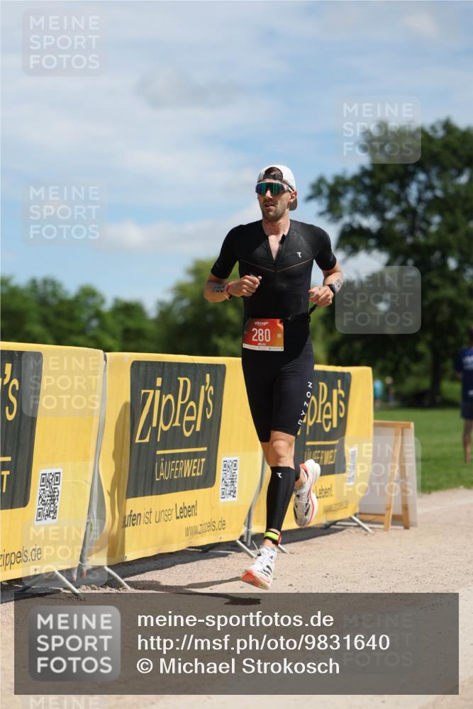 21.06.2026 - Viking Triathlon Michael Strokosch http://msf.ph/oto/9831640 21.06.2026 12:42:37 Laufen 103, 280 meine-sportfotos.de