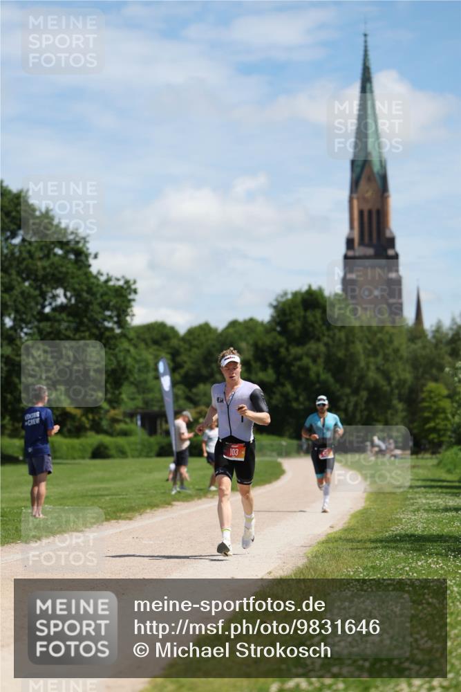 21.06.2026 - Viking Triathlon Michael Strokosch http://msf.ph/oto/9831646 21.06.2026 12:42:42 Laufen 103, 527 meine-sportfotos.de