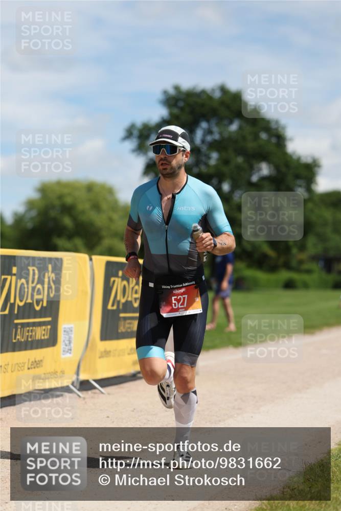 21.06.2026 - Viking Triathlon Michael Strokosch http://msf.ph/oto/9831662 21.06.2026 12:42:48 Laufen 527 meine-sportfotos.de